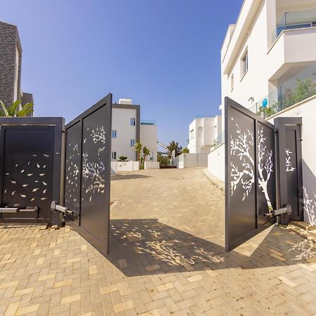 Fig Tree Bay Residences 3 Протарас Екстериор снимка