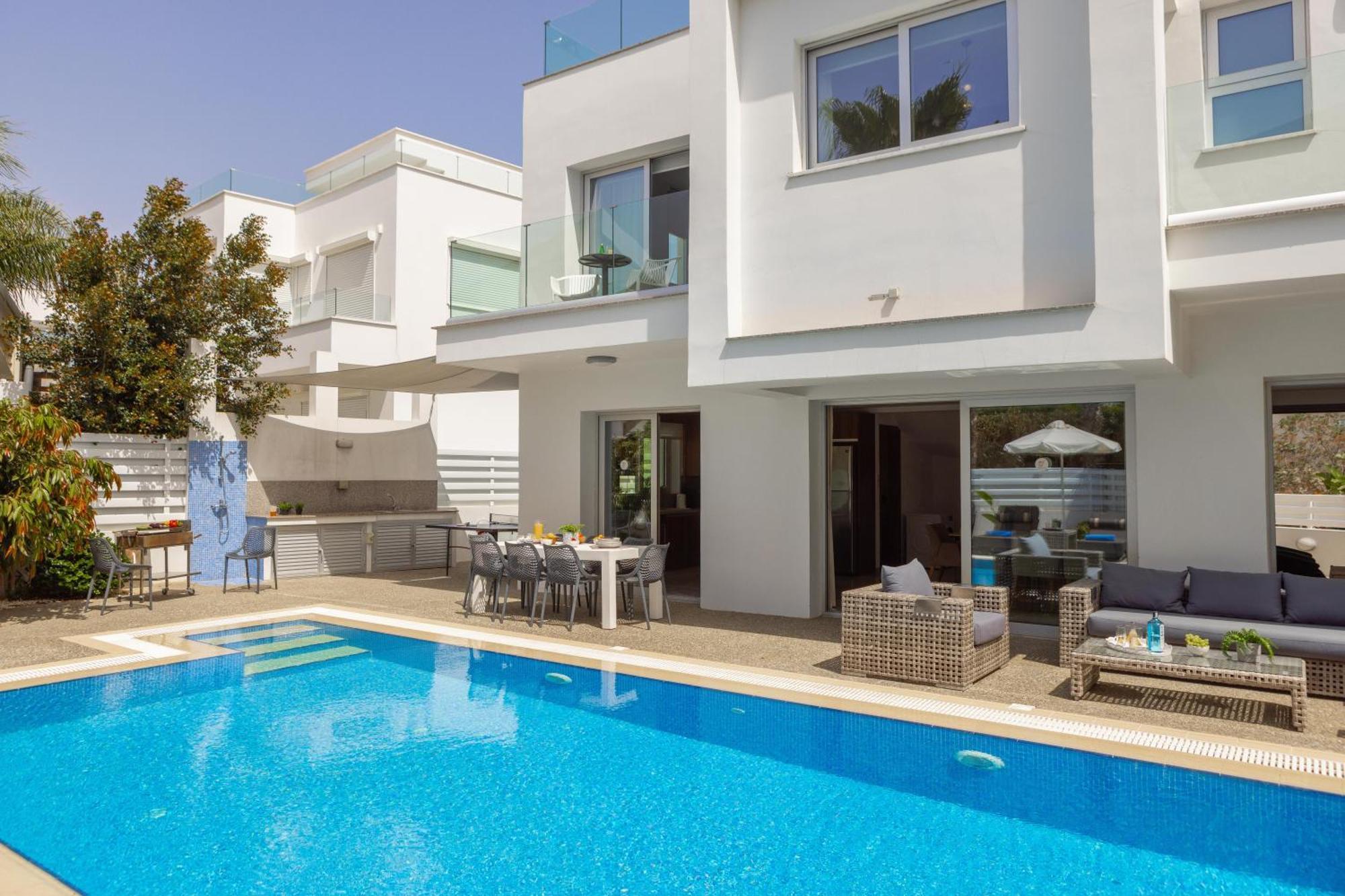 Fig Tree Bay Residences 3 Протарас Екстериор снимка
