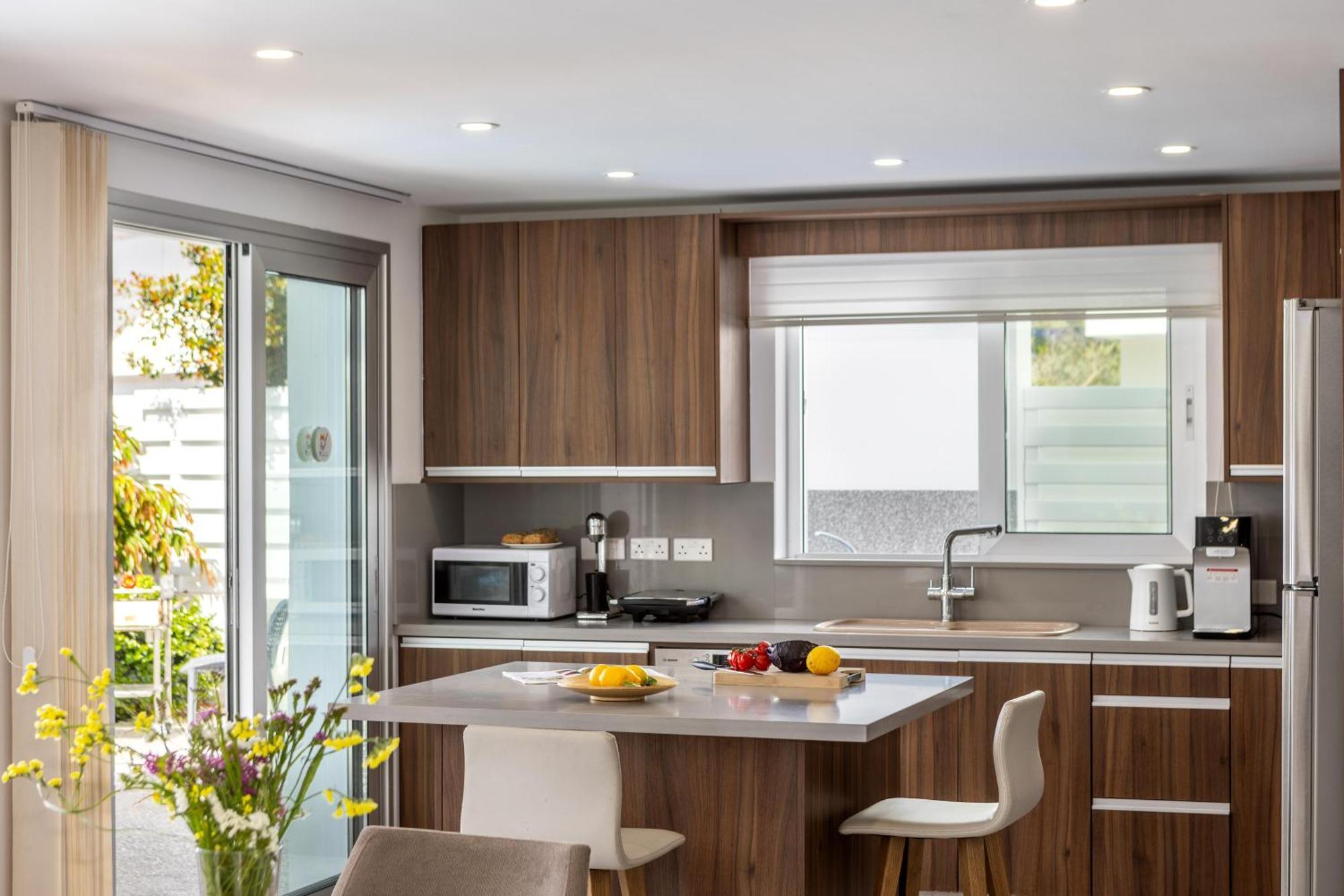 Fig Tree Bay Residences 3 Протарас Екстериор снимка