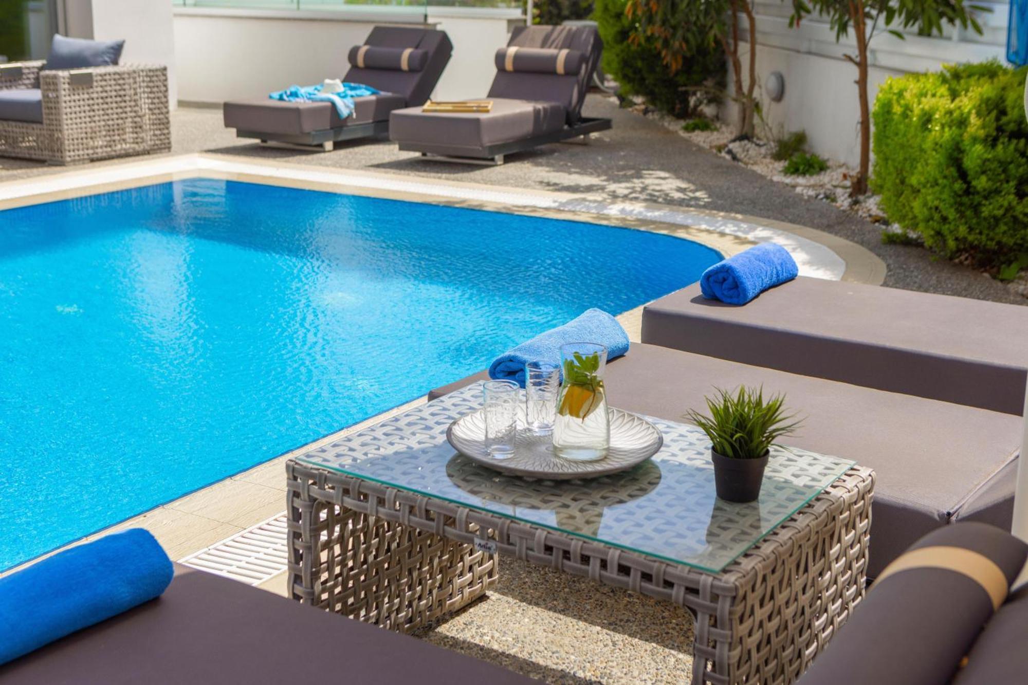 Fig Tree Bay Residences 3 Протарас Екстериор снимка